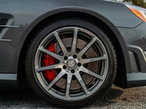 Used 2015 Mercedes-Benz SL 63 AMG image 22