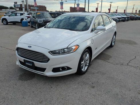 Used 2016 Ford Fusion Energi Titanium w/ Driver Assist Package FWD image 4