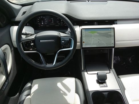 Used 2024 Land Rover Discovery Sport Dynamic SE AWD/4WD image 14