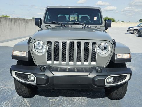 Used 2022 Jeep Gladiator Overland w/ Popular Equipment Package AWD/4WD image 8