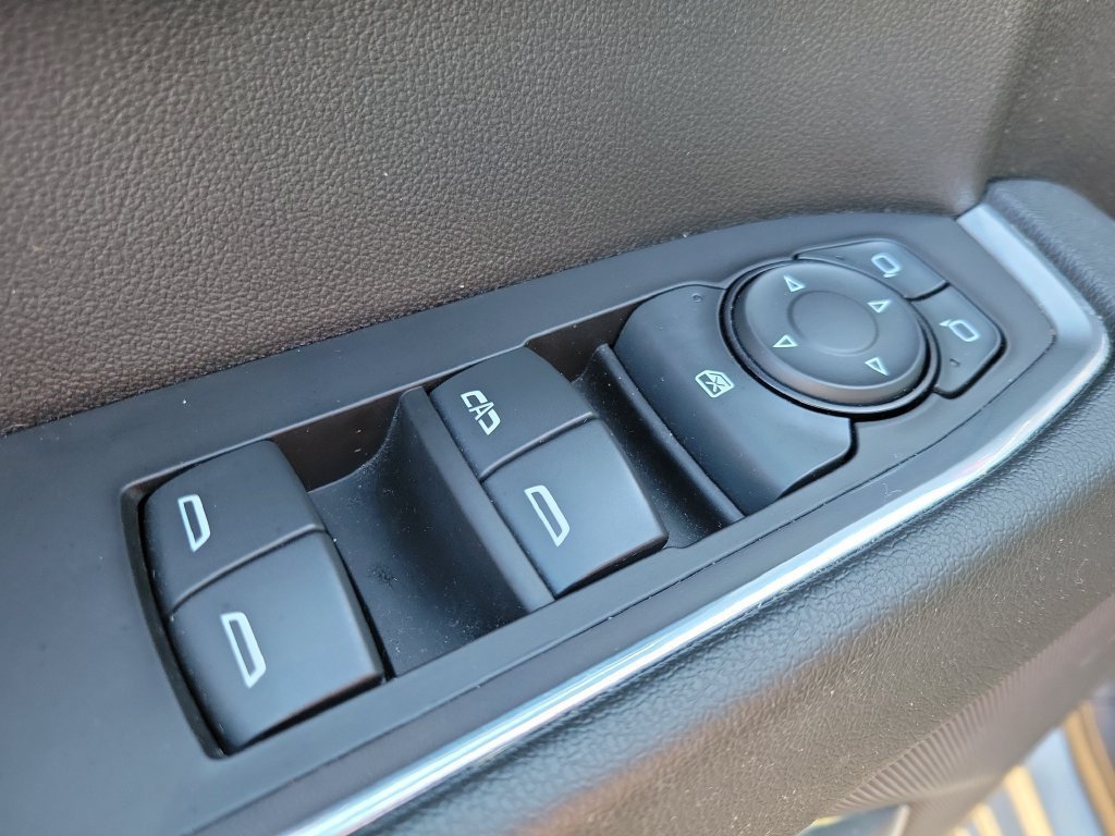 Used 2023 Chevrolet Silverado 1500 RST AWD/4WD image 18