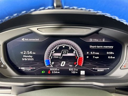 Used 2021 Lamborghini Urus image 16