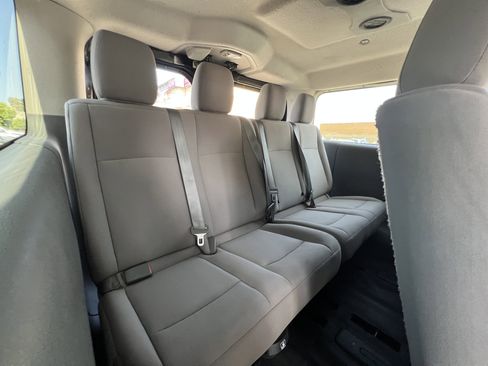 Used 2019 Nissan NV 3500 S image 17