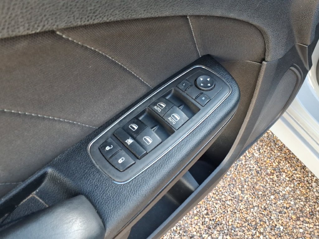 Used 2022 Dodge Charger GT w/ Blacktop Package RWD image 9