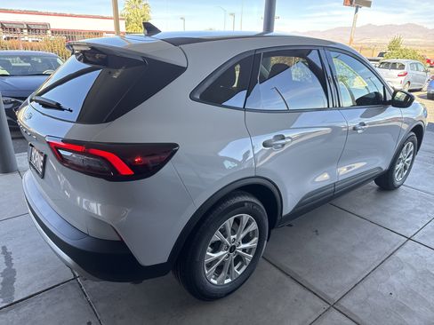 New 2026 Ford Escape Active w/ Tech Pack #1 image 4