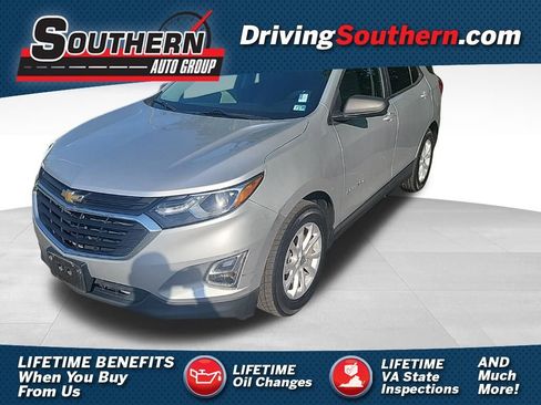 Used 2020 Chevrolet Equinox LS image 1