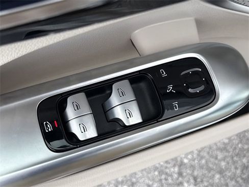 New 2025 Mercedes-Benz C 300 C 300 image 39