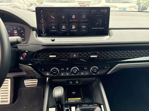Used 2025 Honda Accord Sport image 20