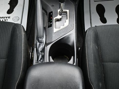 Used 2013 Toyota RAV4 XLE FWD image 20