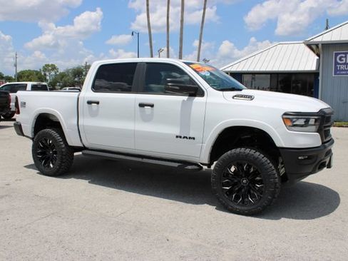 Used 2023 RAM 1500 Big Horn AWD/4WD image 14