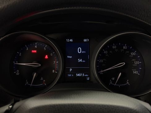 Used 2021 Toyota C-HR LE image 18