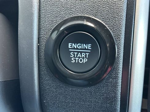 Certified 2025 Ford Expedition Active image 24