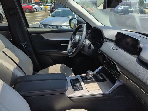 Used 2024 MAZDA CX-90 3.3 Turbo w/ Premium Package AWD/4WD image 10