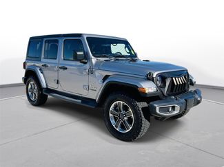 Used 2019 Jeep Wrangler Unlimited Sahara video 2