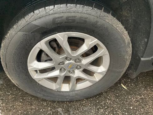 Used 2019 Chevrolet Traverse LT image 31