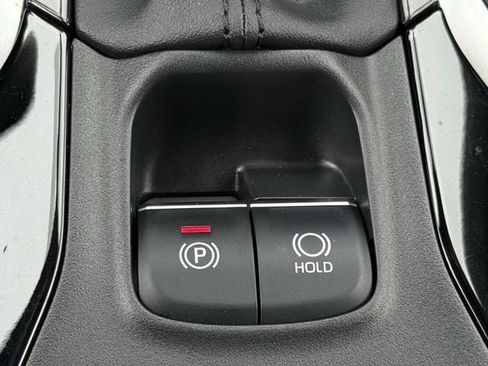 Used 2022 Toyota Corolla SE w/ Body Protection Package (TMS) FWD image 22