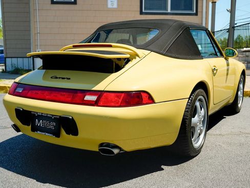 Used 1997 Porsche 911 Carrera RWD image 14