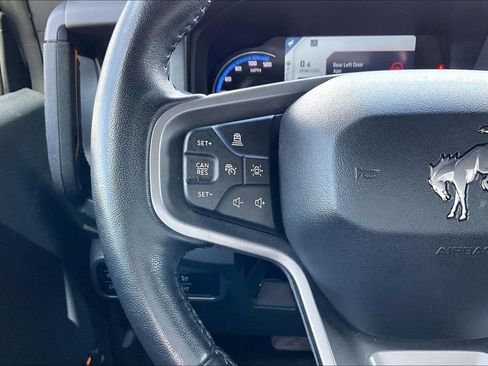 Used 2024 Ford Bronco Badlands AWD/4WD image 10