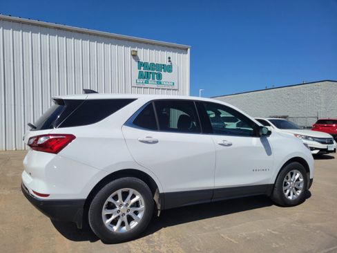 Used 2020 Chevrolet Equinox LT FWD image 8