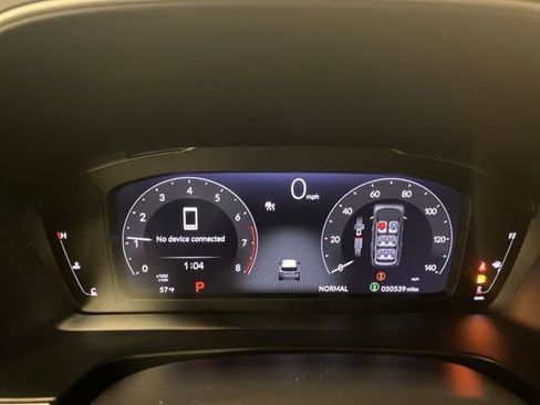 Used 2023 Honda Pilot Elite image 9