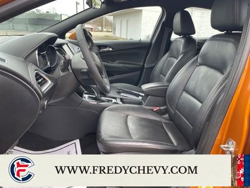 Used 2017 Chevrolet Cruze Premier w/ RS Package FWD image 16