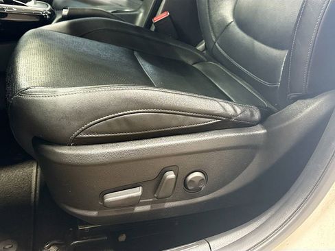 Used 2021 Kia Seltos EX AWD/4WD image 18