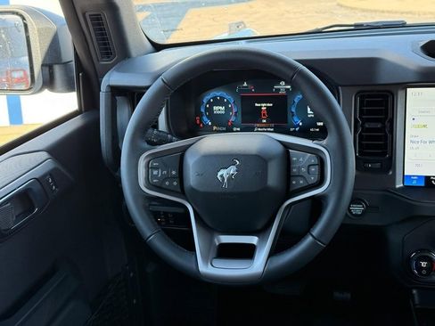 New 2025 Ford Bronco Big Bend w/ Black Diamond Package image 7