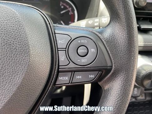 Used 2025 Toyota RAV4 LE AWD/4WD image 21