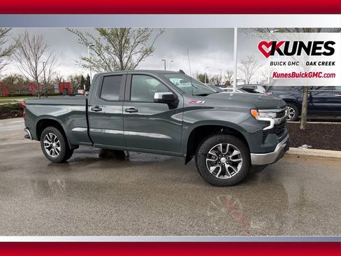 Used 2025 Chevrolet Silverado 1500 LT AWD/4WD image 4