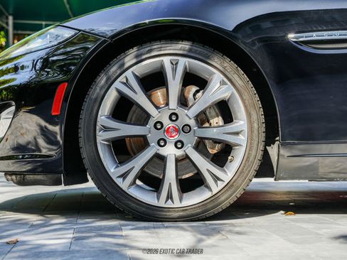 Used 2014 Jaguar XK Convertible image 52