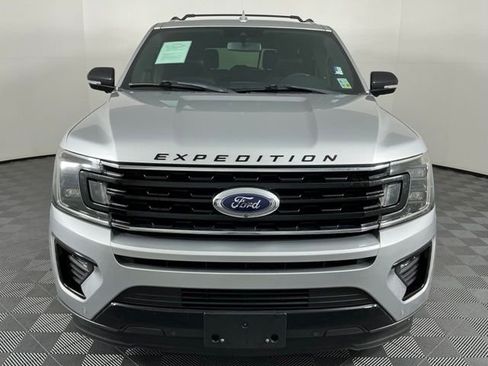 Used 2019 Ford Expedition Limited w/ Equipment Group 303A RWD image 3