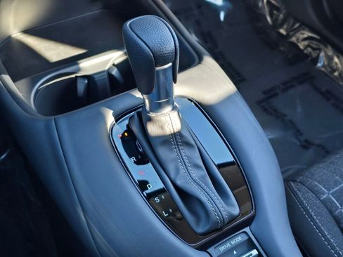 Certified 2025 Honda HR-V LX image 26