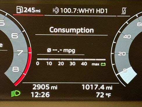 Certified 2025 Audi Q3 2.0T Premium Plus w/ Premium Plus Package AWD/4WD image 11