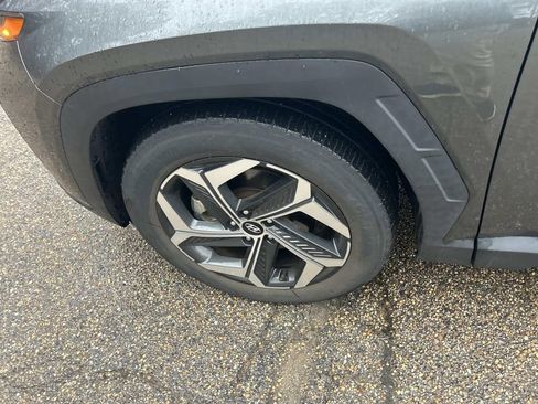 Used 2022 Hyundai Tucson Limited w/ Cargo Package image 15