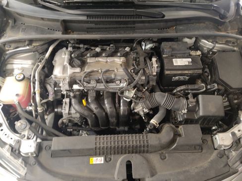 Used 2021 Toyota Corolla LE FWD image 30