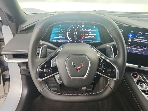 Used 2023 Chevrolet Corvette Stingray Preferred Conv w/ 2LT RWD image 19