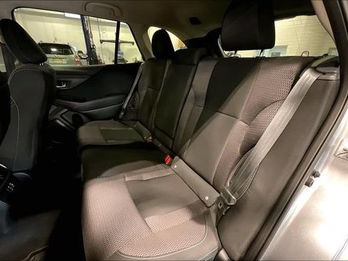 Used 2025 Subaru Outback Premium AWD/4WD image 26