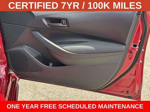 Used 2025 Toyota Corolla LE w/ Convenience Package FWD image 8