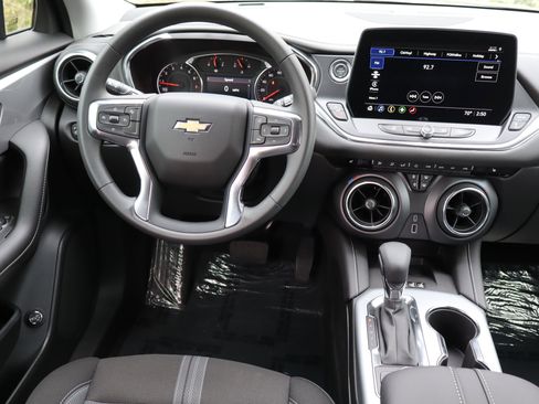 Certified 2026 Chevrolet Blazer LT w/ Convenience Package image 18