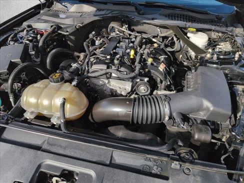 Used 2022 Ford Mustang Premium image 26