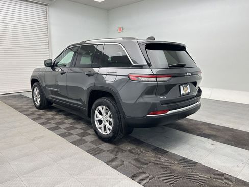 Used 2022 Jeep Grand Cherokee Limited w/ Trailer Tow Prep Group (B) image 3