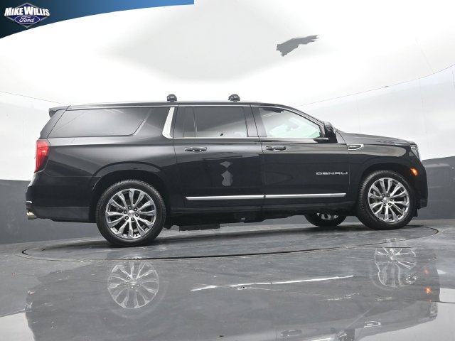 Used 2021 GMC Yukon XL Denali w/ Denali Ultimate Package RWD image 24