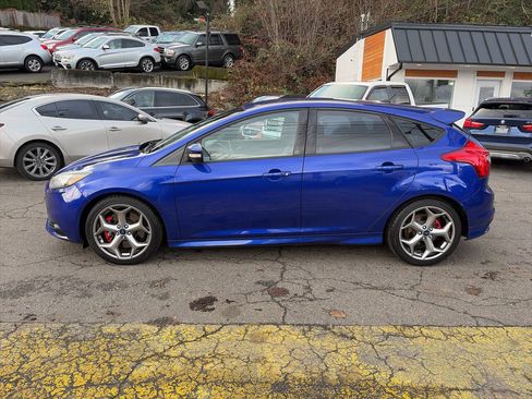 Used 2014 Ford Focus ST image 2