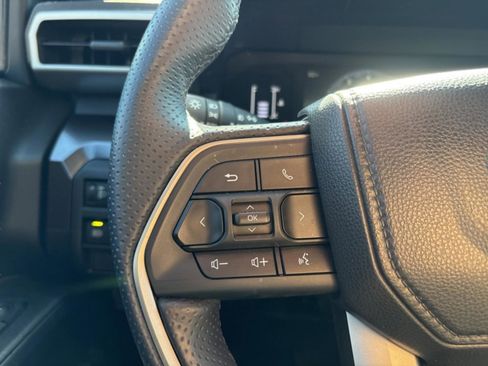 Used 2025 Toyota 4Runner SR5 image 17