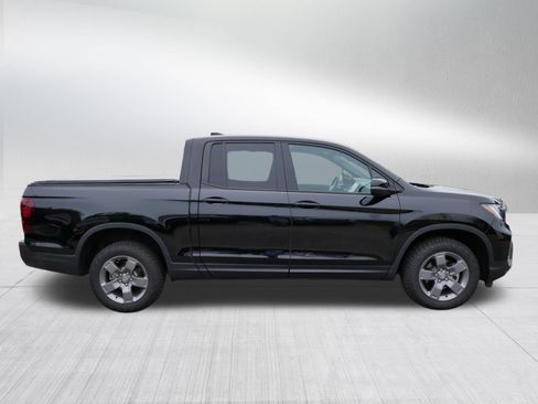 Certified 2025 Honda Ridgeline TrailSport image 8