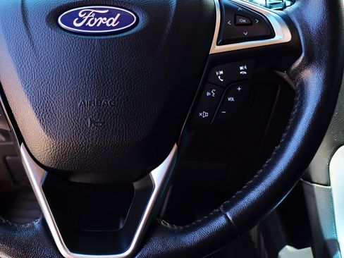 Used 2020 Ford Edge SEL FWD image 56
