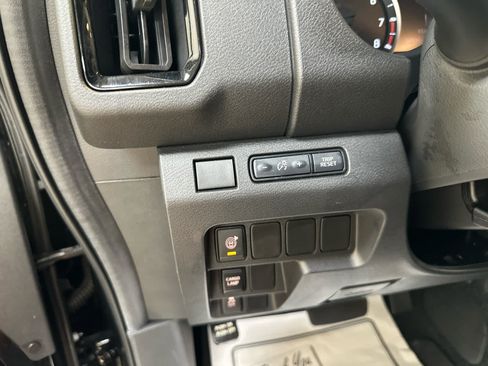 Certified 2026 Nissan Frontier SV w/ All-Weather Content Package AWD/4WD image 22