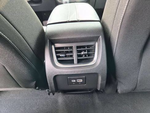 Used 2025 Chevrolet Blazer LT FWD image 22