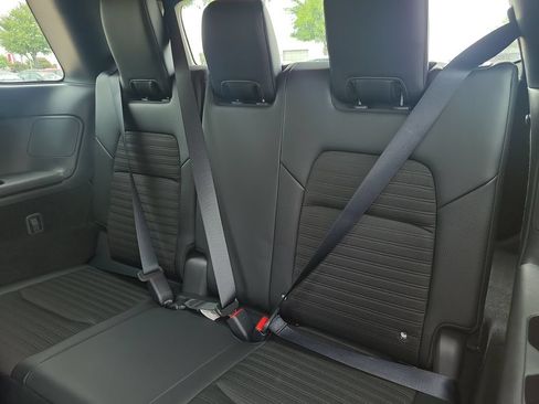 Certified 2025 Nissan Pathfinder Rock Creek AWD/4WD image 12