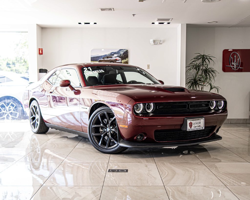 Used 2021 Dodge Challenger R/T w/ Blacktop Package RWD image 5